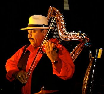 Carlos Reyes 2015 on violin